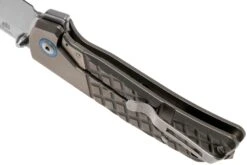 MKM Maximo MM-T Sandblasted Titanium Couteau De Poche, Bob Terzuola Design 14 MKM Maximo MM-T Sandblasted Titanium Couteau De Poche, Bob Terzuola Design -Spyder Couteau Magasin MMK MM T 05 mkm knives