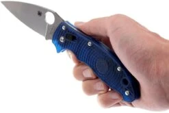 Spyderco Manix 2 Translucent Blue PE - C101PBL2 18 Spyderco Manix 2 Translucent Blue PE - C101PBL2 -Spyder Couteau Magasin SPC101PBL2 08 spyderco manix 2 spc101pbl2 08