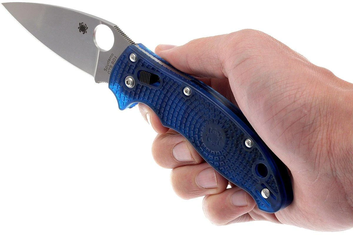 Spyderco Manix 2 Translucent Blue PE - C101PBL2 10 Spyderco Manix 2 Translucent Blue PE - C101PBL2 – Image 8