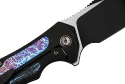 WE Knife Magnetron Black Titanium Flamed Titanium, Black Stonewashed CPM 20CV WE18058-4 Couteau De Poche -Spyder Couteau Magasin WKWE18058 4 05 weknife