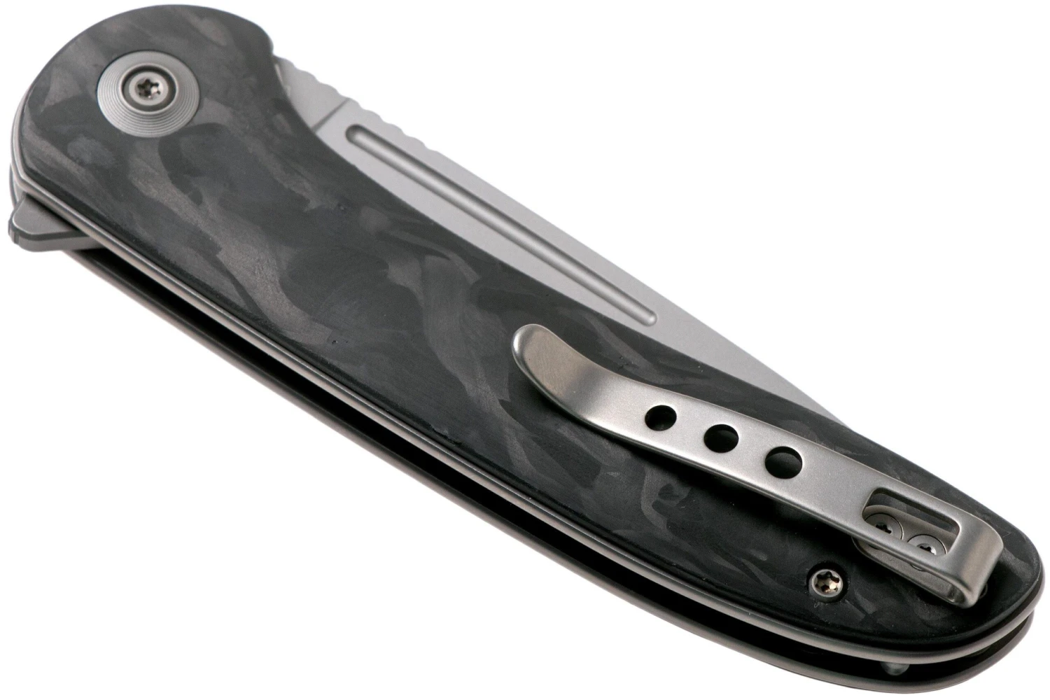 WE Knife Saakshi WE20020C-1 Stonewashed, Carbonfiber Couteau De Poche 6 WE Knife Saakshi WE20020C-1 Stonewashed, Carbonfiber Couteau De Poche – Image 4